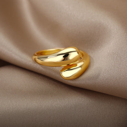 Golden Irregular Geometric Ring