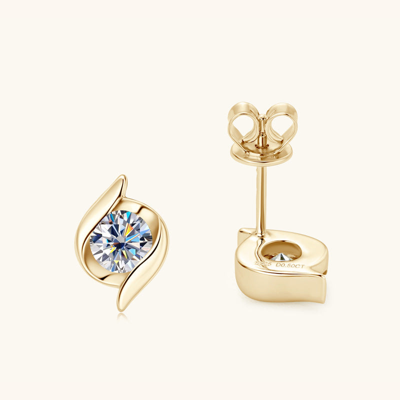 High-grade Moissanite Stud Earrings