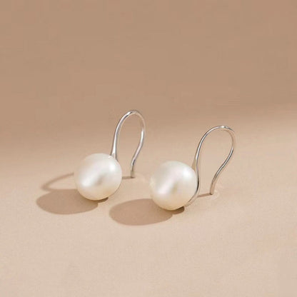 Silver Fashion Pearl Earrings